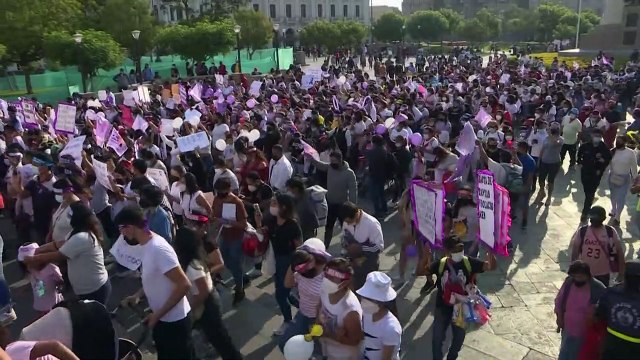La castración química para violadores divide a los peruanos