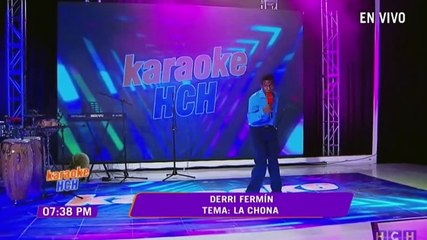 Derri Fermín, canta  LA CHONA