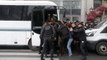 Taksim’e yürümek isteyen gruplara gözaltı