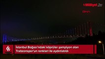 İstanbul'da köprüler bordo maviye boyandı