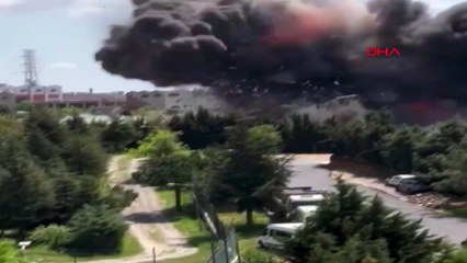 Bilecik'te lastik üretim fabrikasında yangın