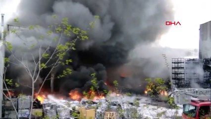 Bilecik'te lastik fabrikasında yangın