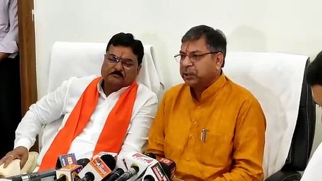 बीजेपी प्रदेशाध्यक्ष सतीश पूनिया ने गहलोत सरकार पर भोपाल जाकर किए प्रहार