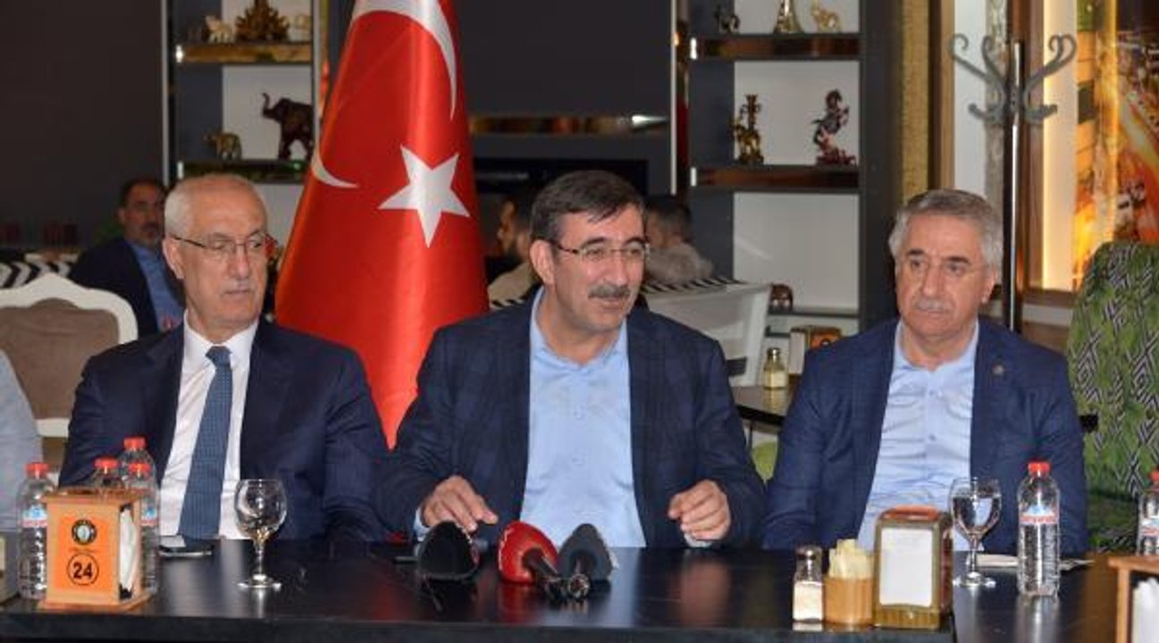 Son dakika haber... AK PARTİ'Lİ YILMAZ TERÖR KALKINMANIN DA DEMOKRASİNİN DE DÜŞMANIDIR