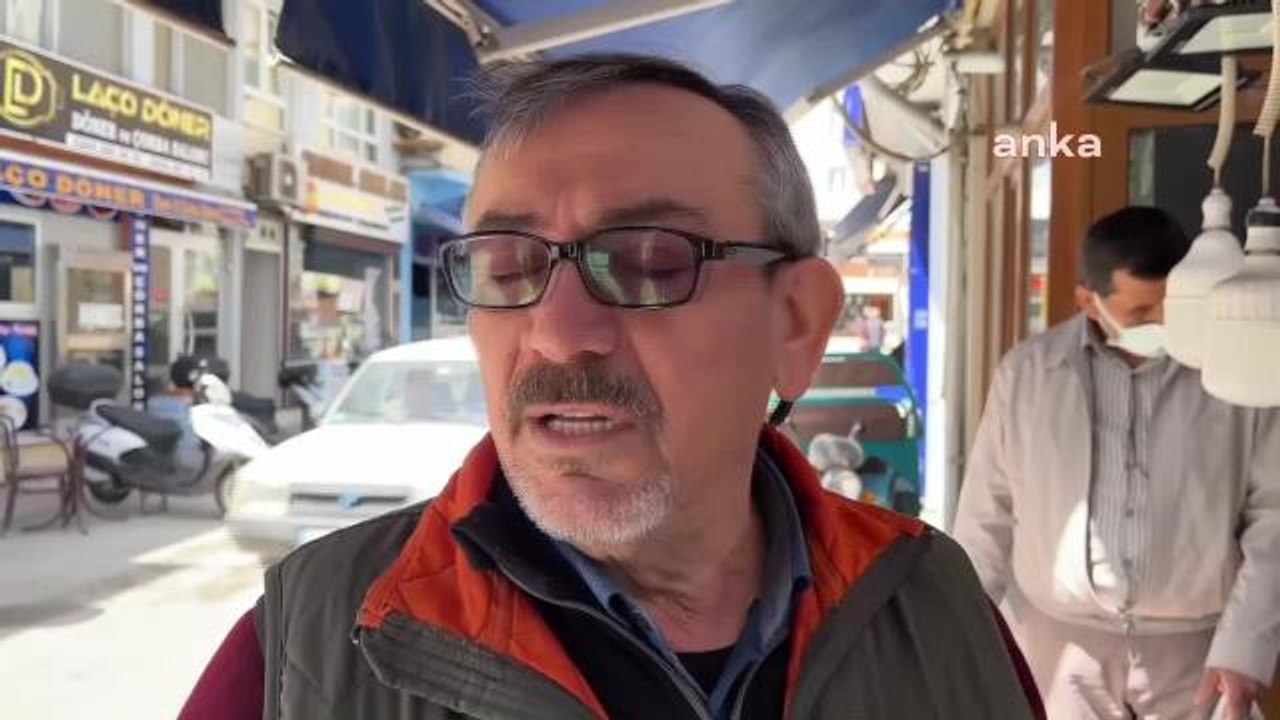 Sinoplu Balıkçı: Barbunun Fiyatı Etin Fiyatını Solladı. İnsanlar Artık 2 Dilim, 3 Dilim Alarak Alışveriş Yapıyor