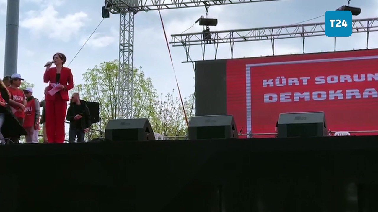 Mücella Yapıcı, Can Atalay ve Tayfun Kahraman'ın Silivri ve Bakırköy'den 1 Mayıs mesajı:  1 Mayıs'ı, Taksim'de kutlayacağımız günlerde hep birlikte olacağız, zulme karşı direneceğiz, birlikte kazanacağız