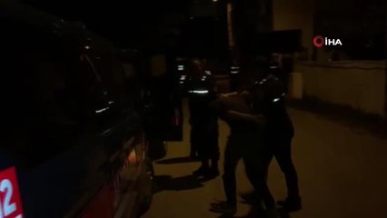 İzmir'de DEAŞ operasyonu: 10 gözaltı