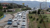 43 ilin geçiş güzergahındaki Kırıkkale'de trafik yoğunluğu