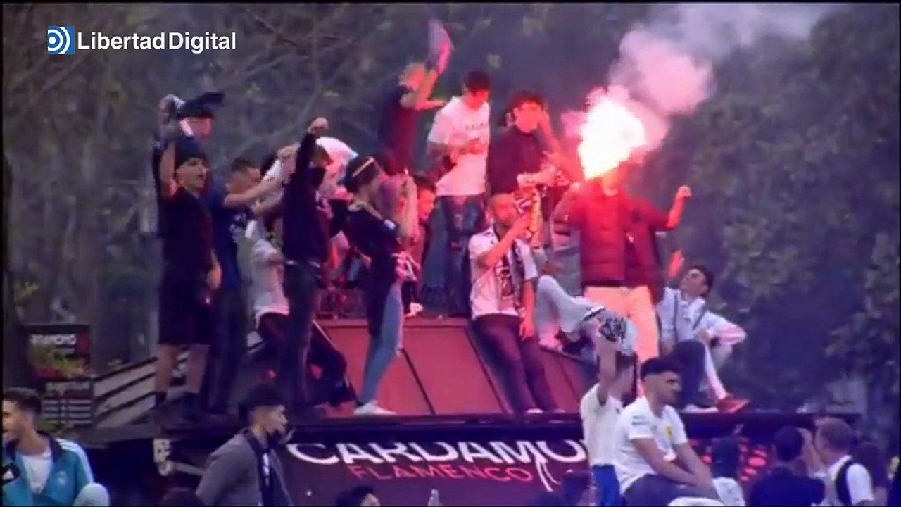 El Real Madrid se proclama campeón de Liga y lo celebra en la Cibeles