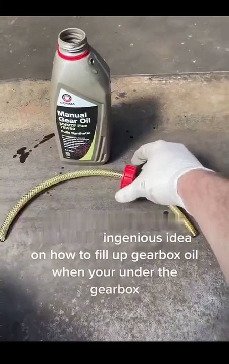 Ingenious Idea On How To Fill Up Gearbox Oil When Your Under The Gear Box
