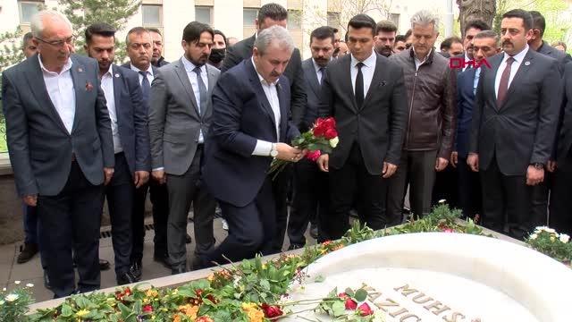 Destici'den Yazıcıoğlu'nun kabrine ziyaret