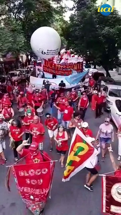 Manifestação pede saída de Bolsonaro em BH no Dia do Trabalhador #Shorts
