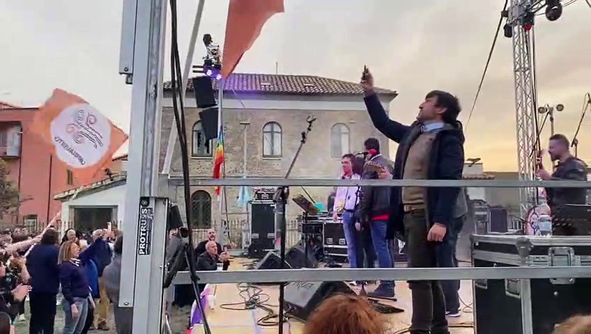 Video Primo maggio a Catanzaro, manifestazione dedicata a lavoro e pace