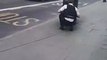 Un policier se rate en voulant stopper un motard avec une herse...