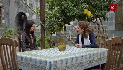 أم العز تلوم فاطمة و تحملها ذنب كل ما حصل معهم بسببها