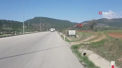 Son dakika 3. sayfa: Trafik kazalarına hasarlı araçla dikkat çekiliyor