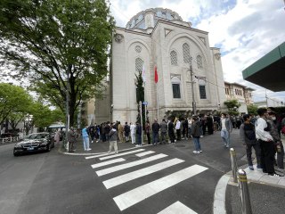 Tokyo Camisi'nde bayram namazı kılındı