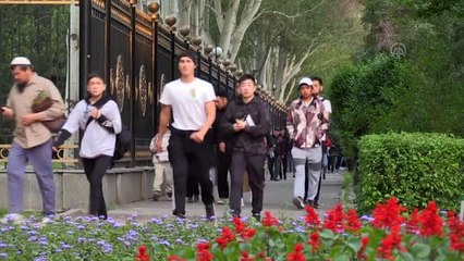 Kırgızistan'da Ramazan Bayramı namazı kılındı