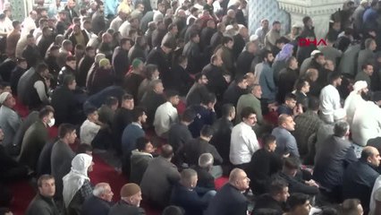 ŞANLIURFA-BAKAN AKAR, BAYRAM NAMAZINI ŞANLIURFA'DA KILDI