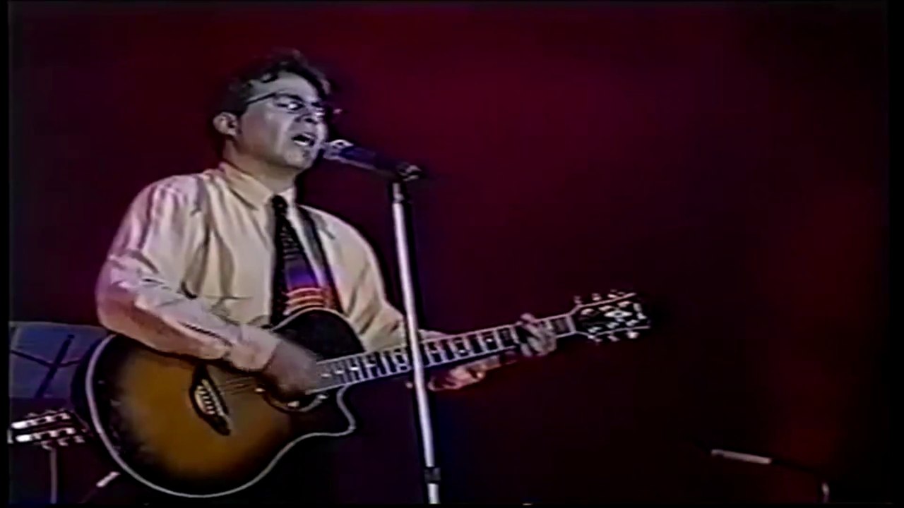 Armando Flores - Medley Lávame en tu sangre - Tu eres mi roca fuerte - Tu nombre levantaré.