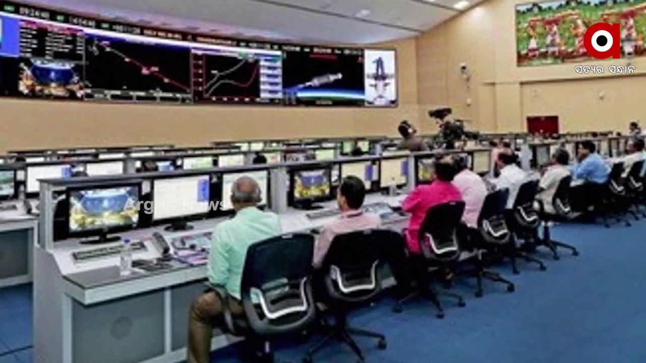 India's ISRO and IISc Creates the First Ever _Space Brick_ for Mars and Moon; Home Outside the Earth