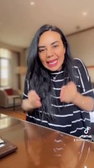 إعلامية سعودية تنتقد إطلالات الفتيات في العيد: بسطوها