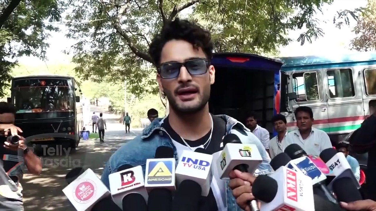 Umar Riaz Calls Karan Bad A Jailor, As He Is All Set To Enter Lock Upp