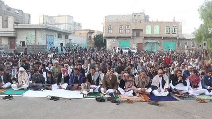 Yemen'de Ramazan Bayramı namazı