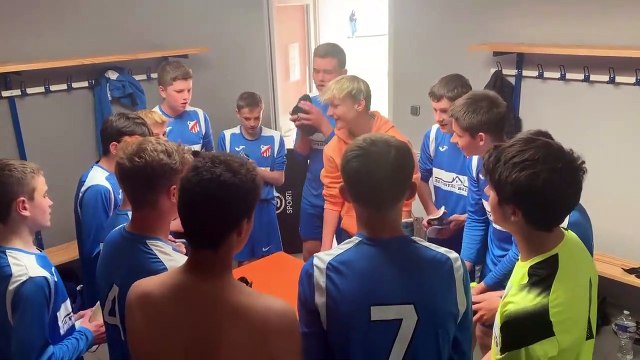 Célébration victoire ! US londinieres / ES Tourville (championnat U15 D1 Groupe A le 30/04/2022)