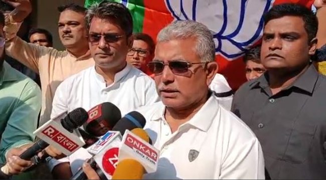 পশ্চিমবঙ্গে লালবাতির গাড়ি ব্যবহার করা হয় কয়লা, বালি, গরুর টাকা পাচার করার জন্য: দিলীপ ঘোষ