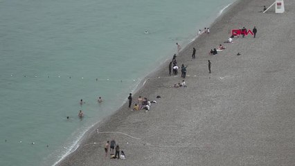 BAYRAM TATİLİNİN GÖZDESİ ANTALYA'DA YAĞMUR SÜRPRİZİ