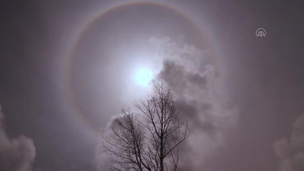 Van semalarında oluşan hale güzel görüntü oluşturdu