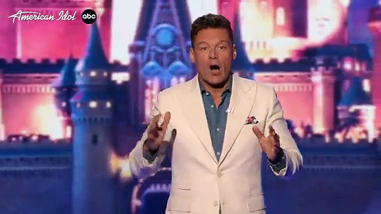 Katy Perry chute dans "American Idol"'