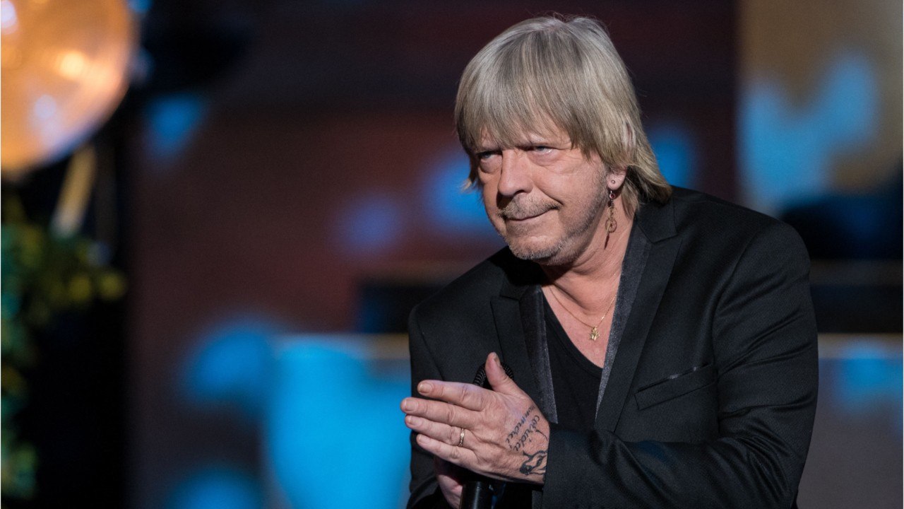 GALA VIDEO - Renaud, en forme à presque 70 ans : "Sa voix est mieux qu’elle n’a été"
