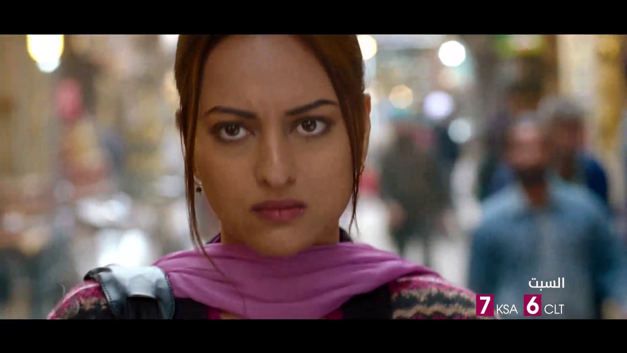 الكوميديا والتشويق يشتعلان على يد سوناكشي سينها وفارون شارما وناديرا بابار في#KHANDAANISHAFAKHANA