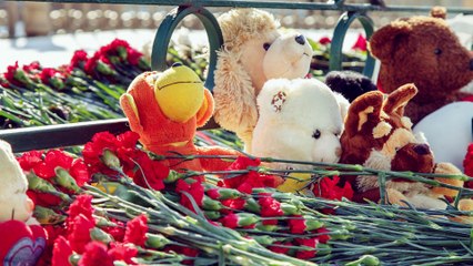 Burnley Express news update: Padiham people invited to flower laying vigil