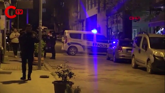 Eğlence mekanı çıkışı havaya ateş açan polise gözaltı