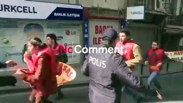 تصاویری از درگیری پلیس و معترضان در تظاهرات روز کارگر در استانبول
