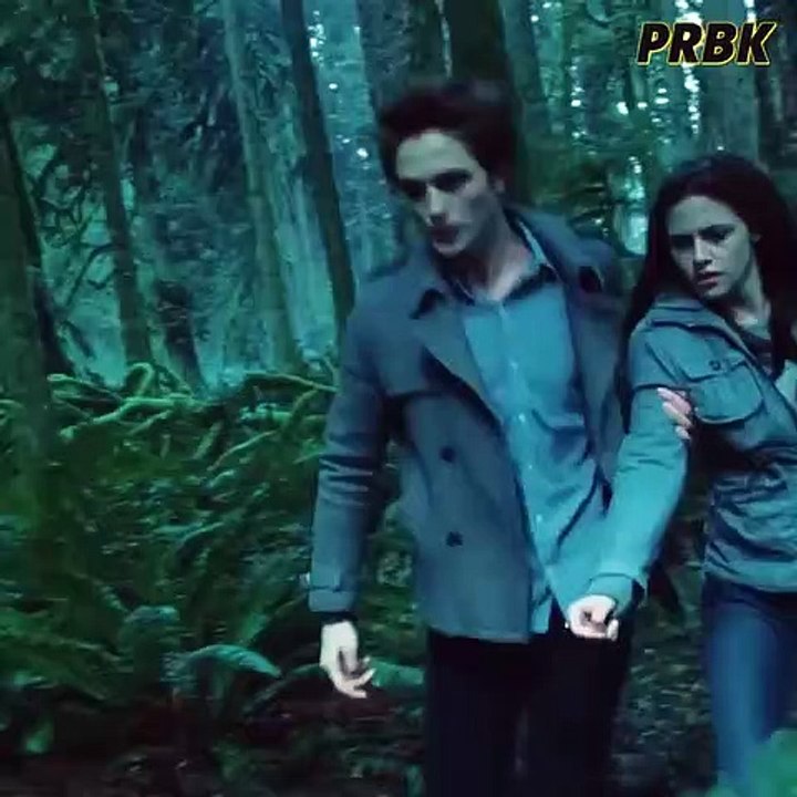 Une scène culte de Twilight en vidéo. A l'occasion de la diffusion de Twilight 4 (Twilight chapitre 4 : Révélation, 1ère partie), fais notre sondage : team Edward (Robert Pattinson) ou team Jacob (Taylor Lautner) ?