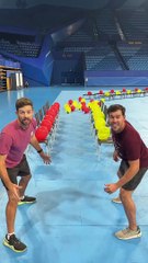 The best game you will ever see/Darts Balloon Pop Racing Is AWESOME!!