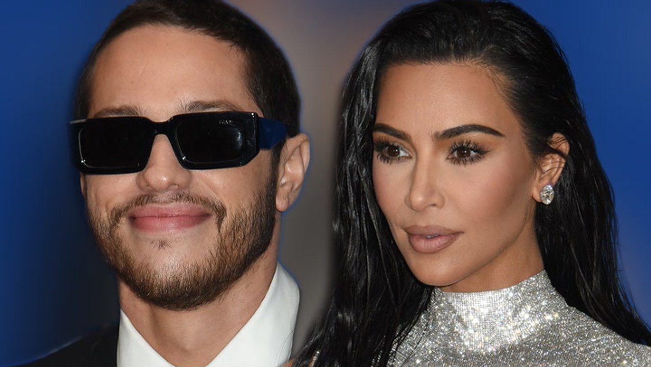 Kim Kardashian, Pete Davidson, And Martha Stewart Picture Goes Viral After Attending The White House Correspondents Dinner