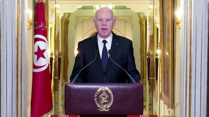 الشارع التونسي يطالب باستبعاد المنظومة القديمة من الحوار الوطني