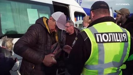 Ukraine-Krieg: Nur Dutzende schaffen es raus aus Mariupol