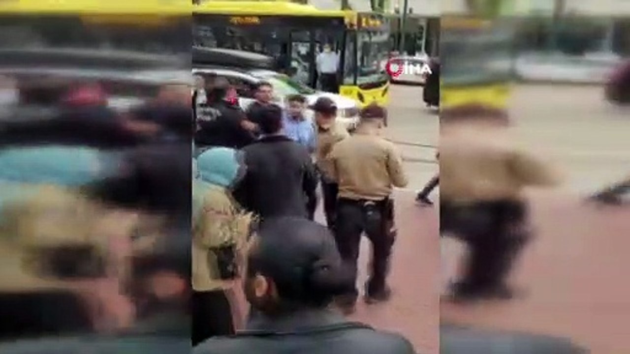 Bursa’da “yan baktın” kavgası kameralarda