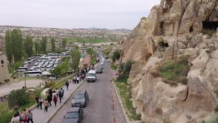 Bayramda Kapadokya'da yerli turist yoğunluğu yaşanıyor