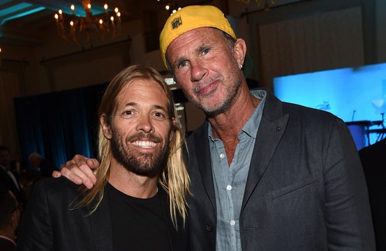 Taylor Hawkins : l'hommage poignant des Red Hot Chili Peppers au batteur des Foo Fighters