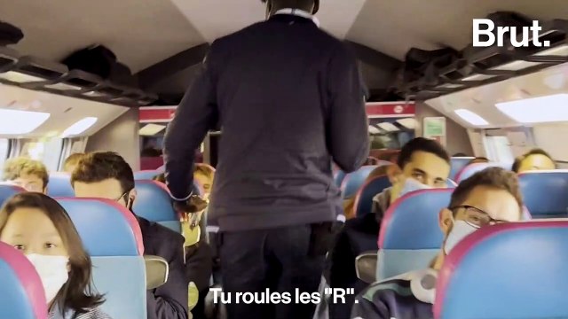 Romain, le contrôleur SNCF qui donne le sourire aux passagers