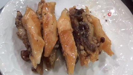 Bu da bayrama özel zeytinli baklava