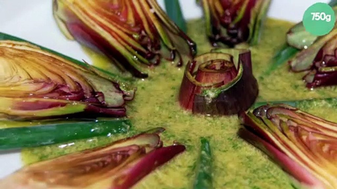 Artichauts crus, vinaigrette aux anchois