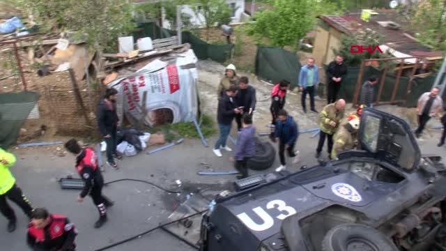 Son dakika haberi! SARIYER'DE TAKLA ATAN POLİS ZIRHLI ARACI DUVARI AŞIP ALT YOLA DÜŞTÜ 2 POLİS YARALI